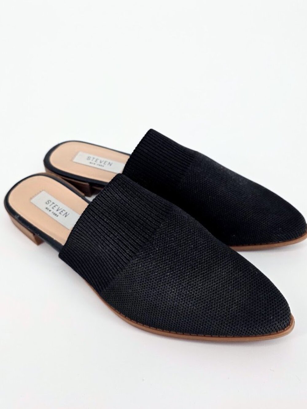 STEVEN New York Valdez Black Knit Pointed Toe Mules Flats Slides Size 8
